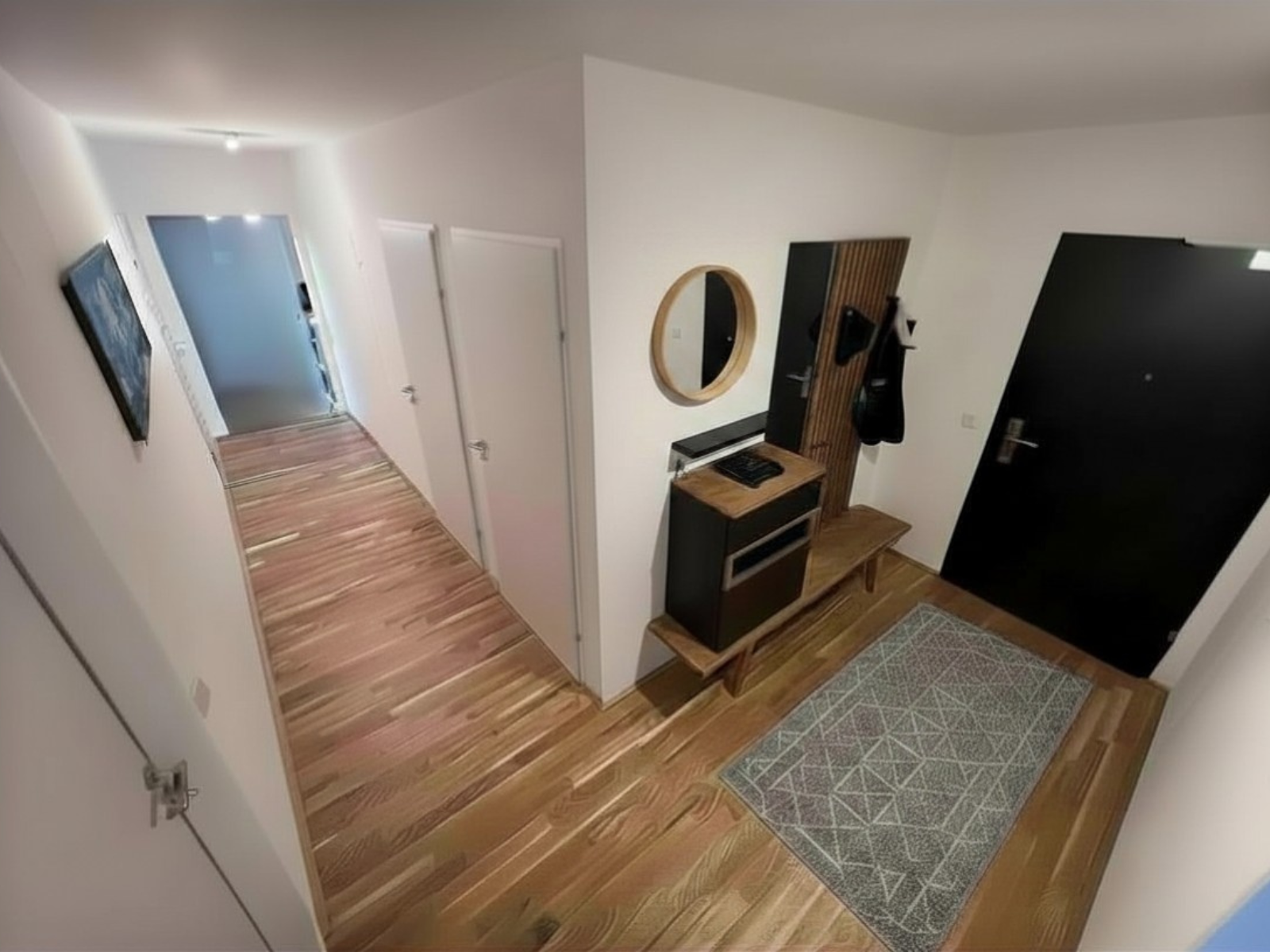 Eingangsbereich mit Garderobe